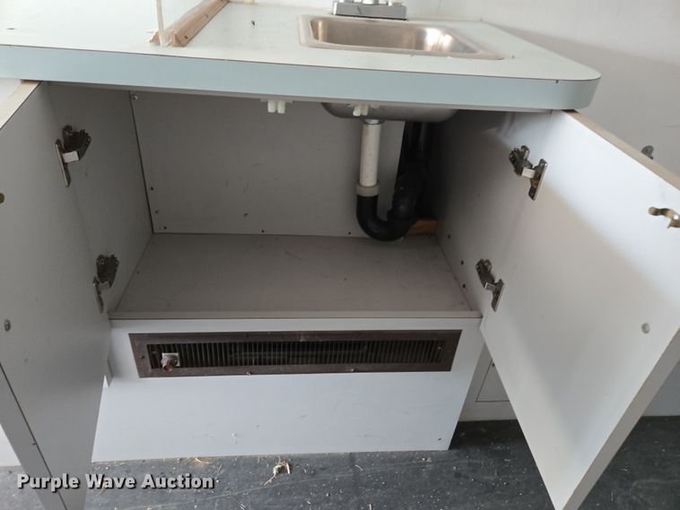 image for item DP6315 1994 GMC mobile command center vehicle