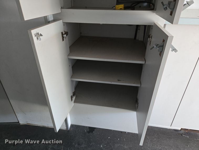 image for item DP6315 1994 GMC mobile command center vehicle