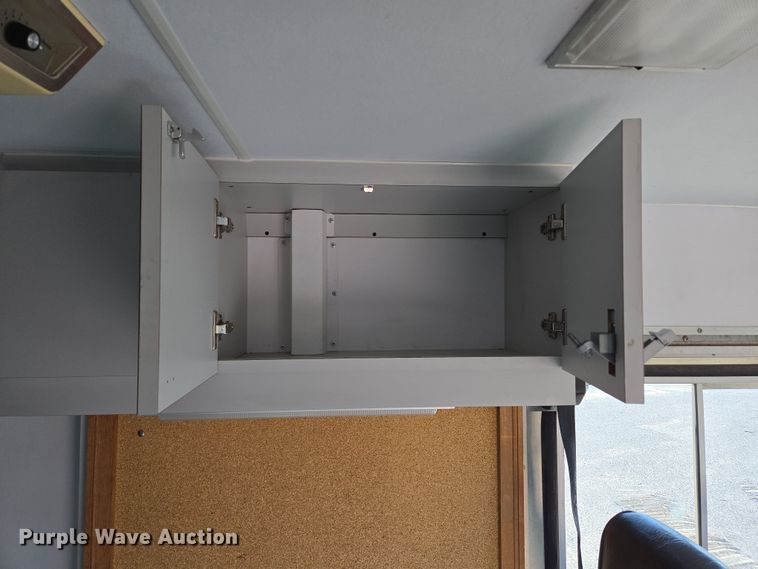 image for item DP6315 1994 GMC mobile command center vehicle