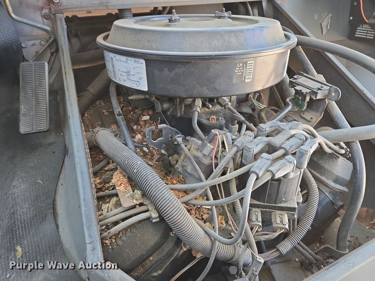 image for item DP6315 1994 GMC mobile command center vehicle