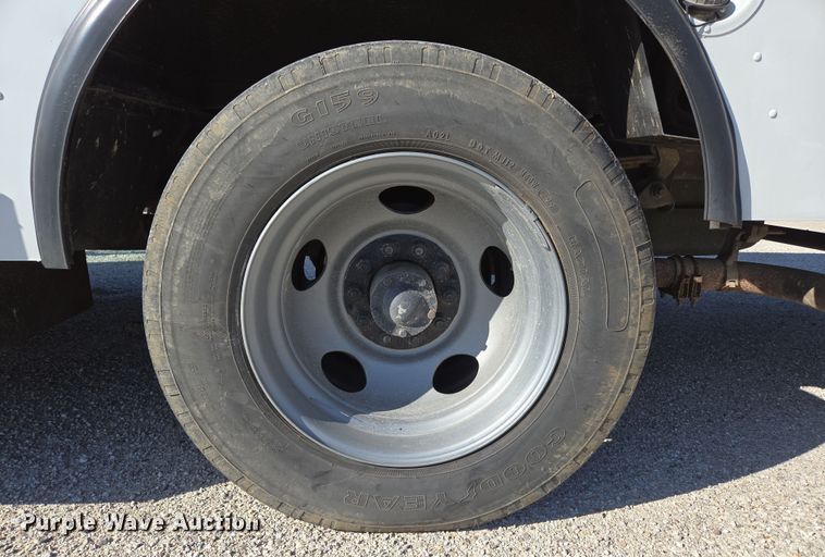 image for item DP6315 1994 GMC mobile command center vehicle