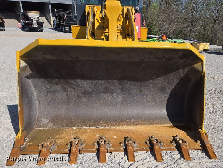 image for item DP6316 2004 John Deere 655C Series II track loader