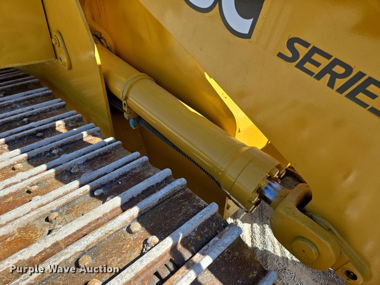 image for item DP6316 2004 John Deere 655C Series II track loader