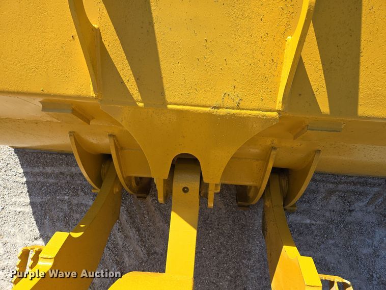 image for item DP6316 2004 John Deere 655C Series II track loader