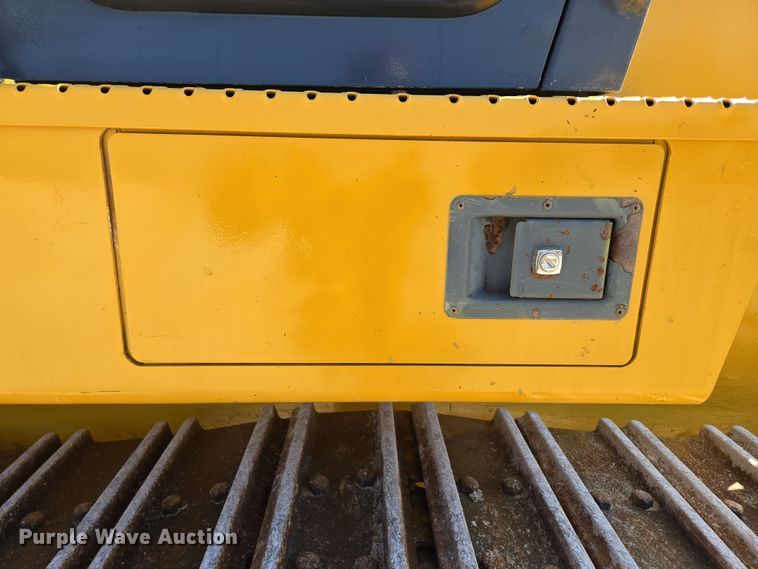 image for item DP6316 2004 John Deere 655C Series II track loader