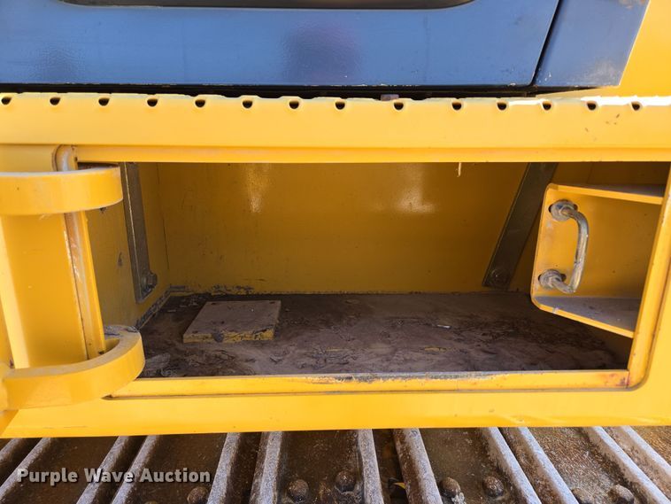 image for item DP6316 2004 John Deere 655C Series II track loader