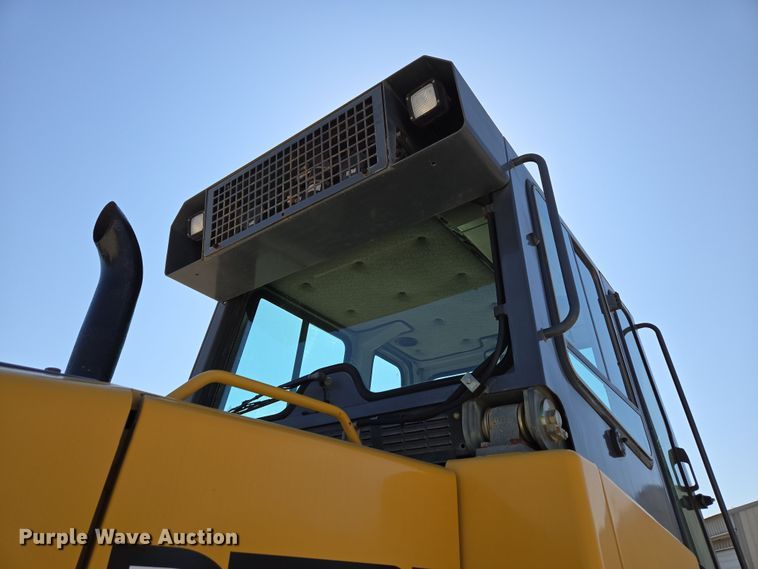 image for item DP6316 2004 John Deere 655C Series II track loader