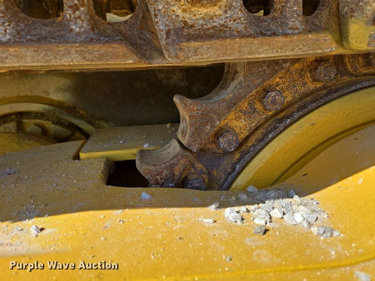 image for item DP6316 2004 John Deere 655C Series II track loader