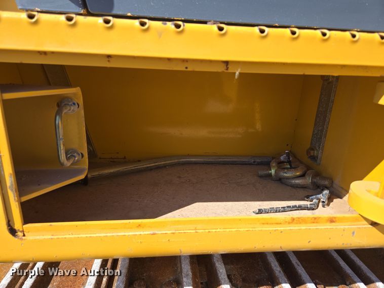 image for item DP6316 2004 John Deere 655C Series II track loader