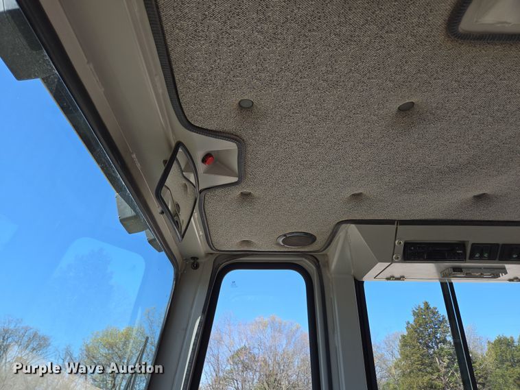 image for item DP6316 2004 John Deere 655C Series II track loader