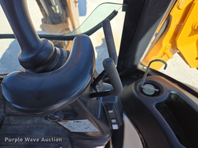 image for item DP6317 2016 Case 580 Super N backhoe