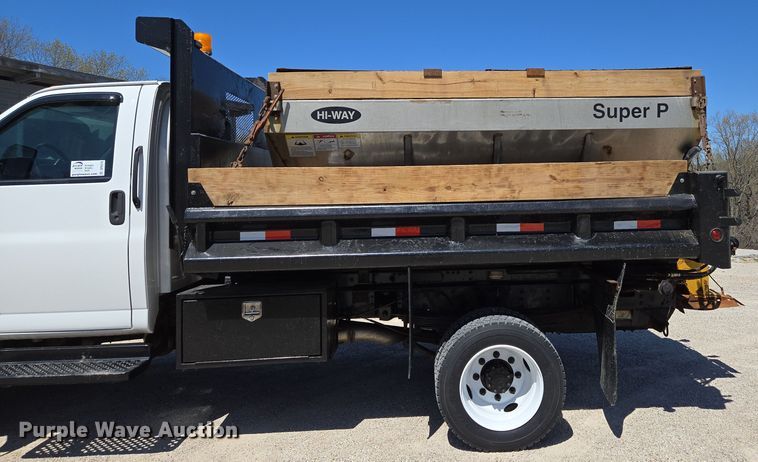 image for item DP6318 2009 Chevrolet C5500 dump truck