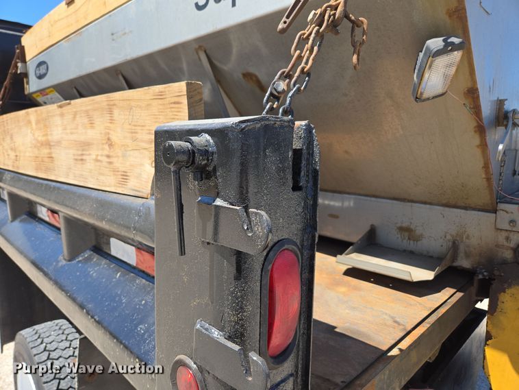 image for item DP6318 2009 Chevrolet C5500 dump truck