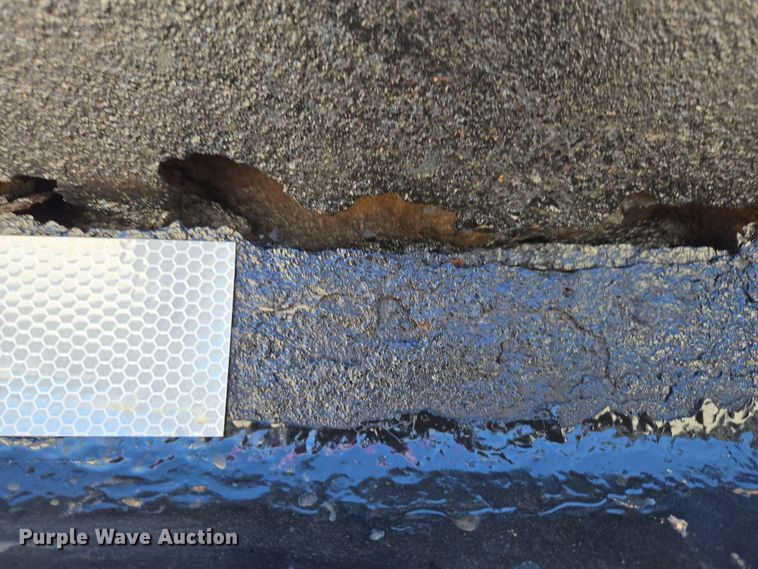 image for item DP6318 2009 Chevrolet C5500 dump truck