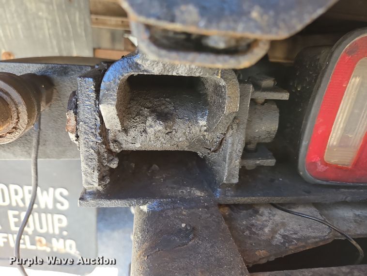 image for item DP6318 2009 Chevrolet C5500 dump truck