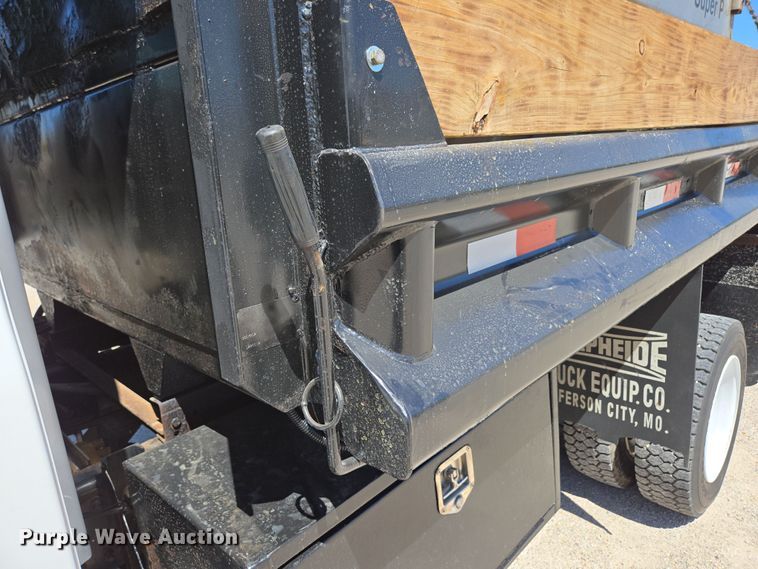 image for item DP6318 2009 Chevrolet C5500 dump truck