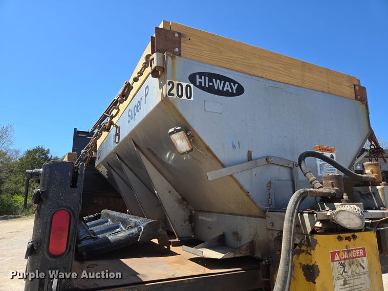 image for item DP6318 2009 Chevrolet C5500 dump truck