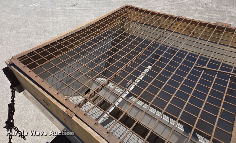 image for item DP6318 2009 Chevrolet C5500 dump truck