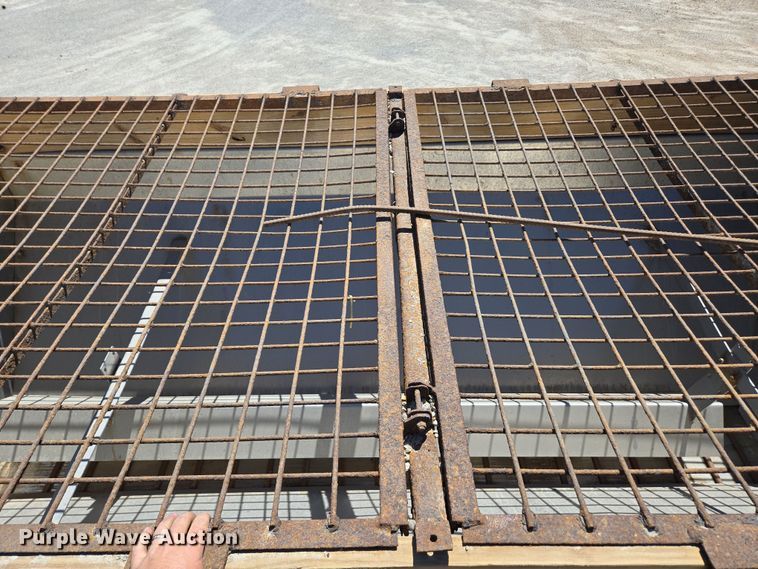 image for item DP6318 2009 Chevrolet C5500 dump truck