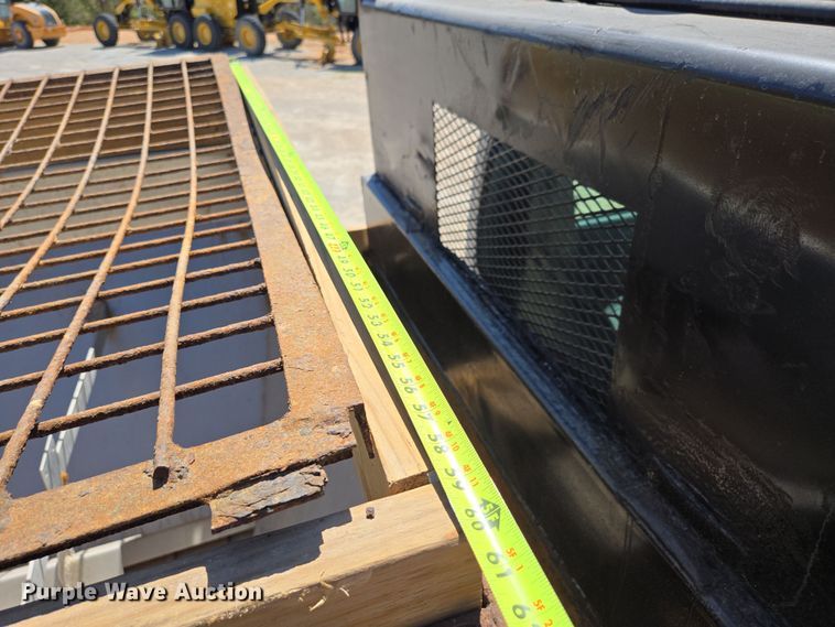 image for item DP6318 2009 Chevrolet C5500 dump truck