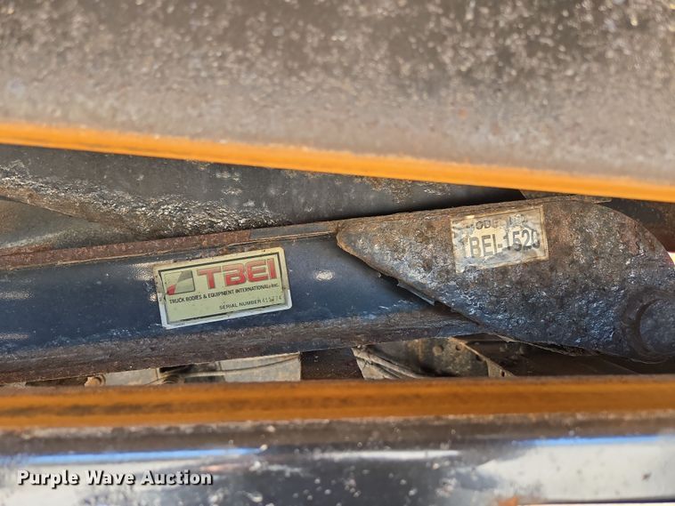 image for item DP6318 2009 Chevrolet C5500 dump truck