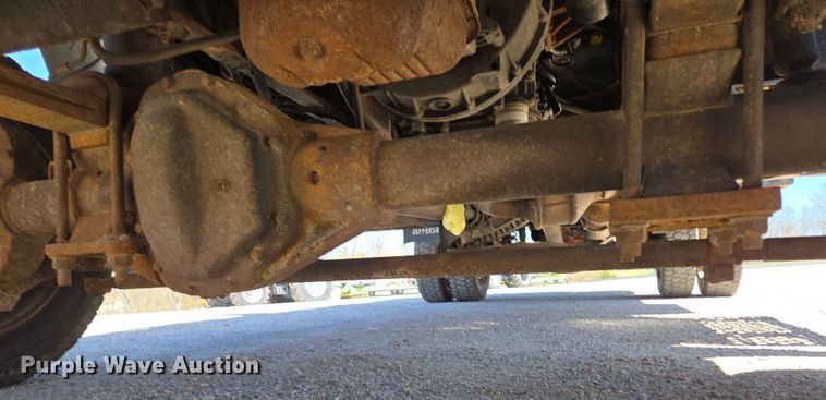 image for item DP6318 2009 Chevrolet C5500 dump truck