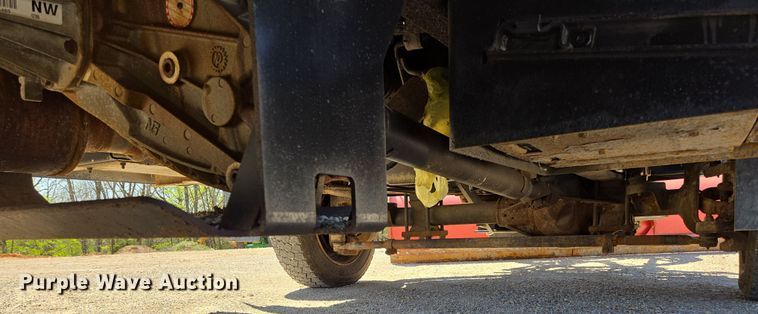 image for item DP6318 2009 Chevrolet C5500 dump truck