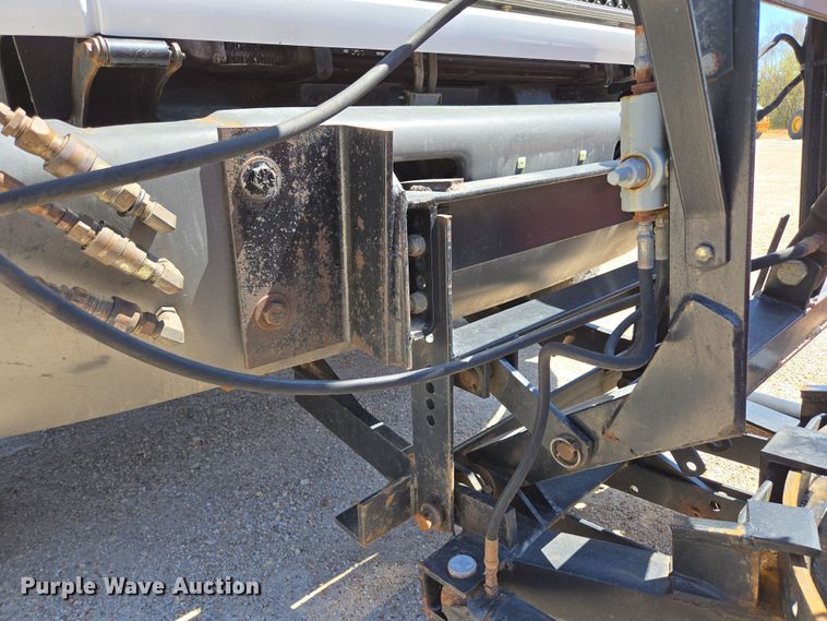 image for item DP6318 2009 Chevrolet C5500 dump truck