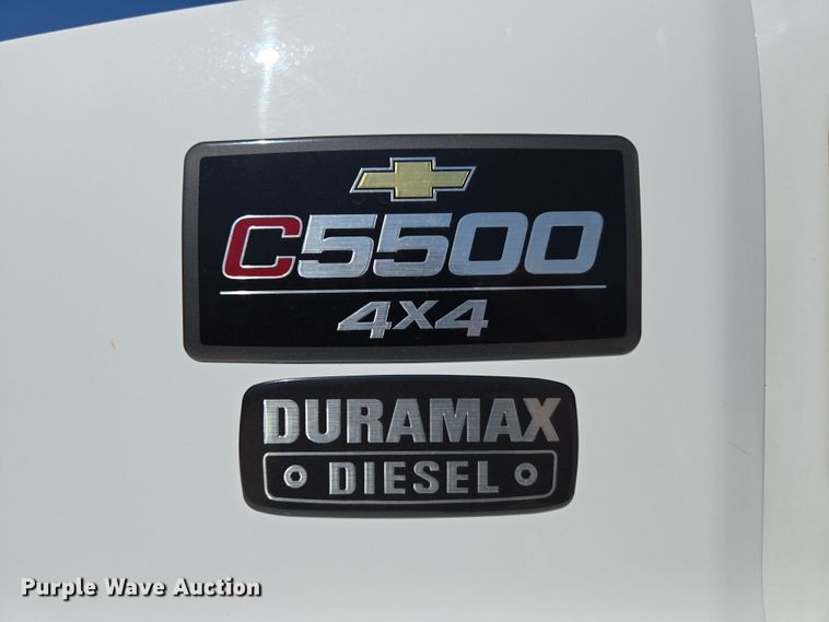 image for item DP6318 2009 Chevrolet C5500 dump truck