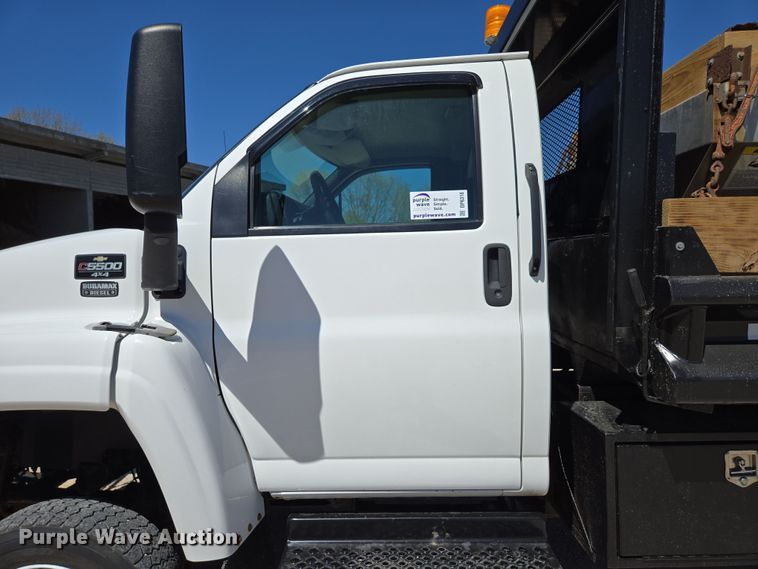 image for item DP6318 2009 Chevrolet C5500 dump truck