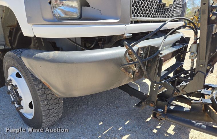 image for item DP6318 2009 Chevrolet C5500 dump truck