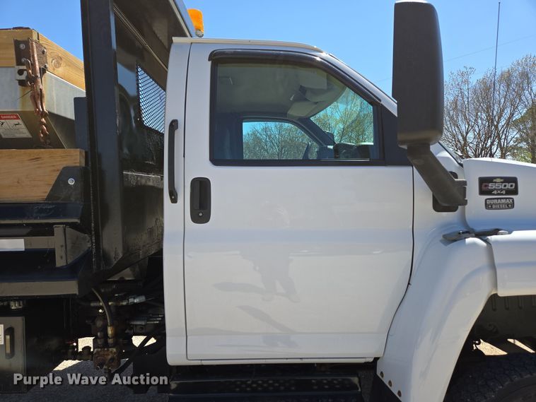 image for item DP6318 2009 Chevrolet C5500 dump truck
