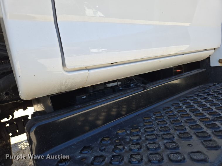 image for item DP6318 2009 Chevrolet C5500 dump truck