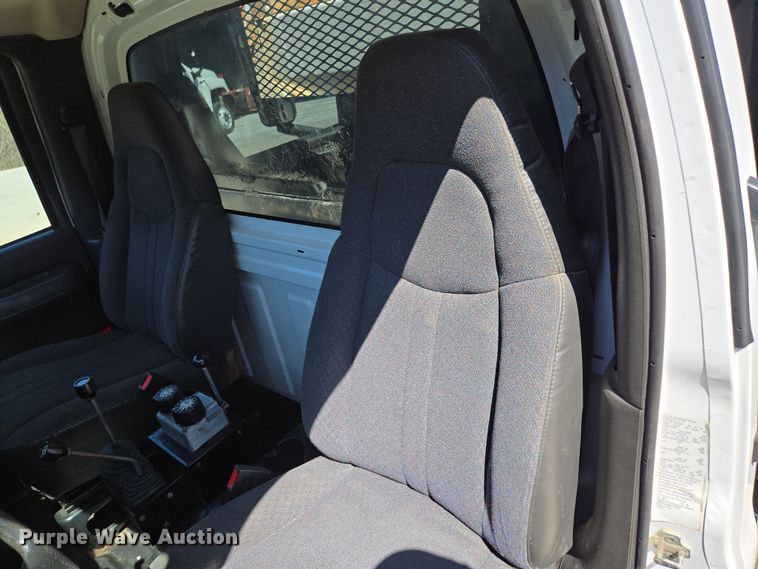 image for item DP6318 2009 Chevrolet C5500 dump truck