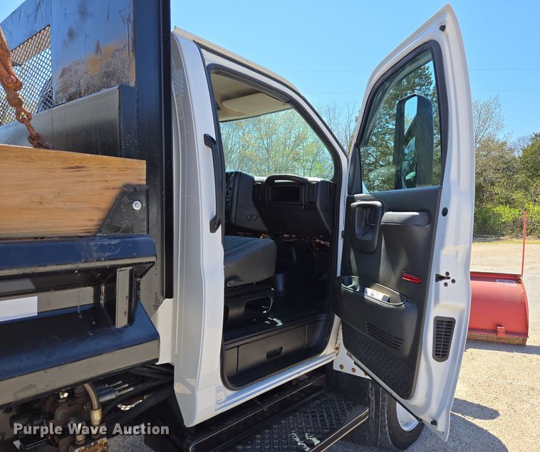 image for item DP6318 2009 Chevrolet C5500 dump truck