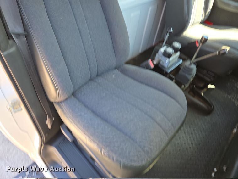 image for item DP6318 2009 Chevrolet C5500 dump truck