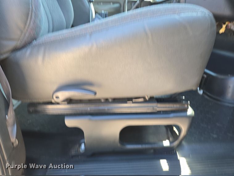 image for item DP6318 2009 Chevrolet C5500 dump truck