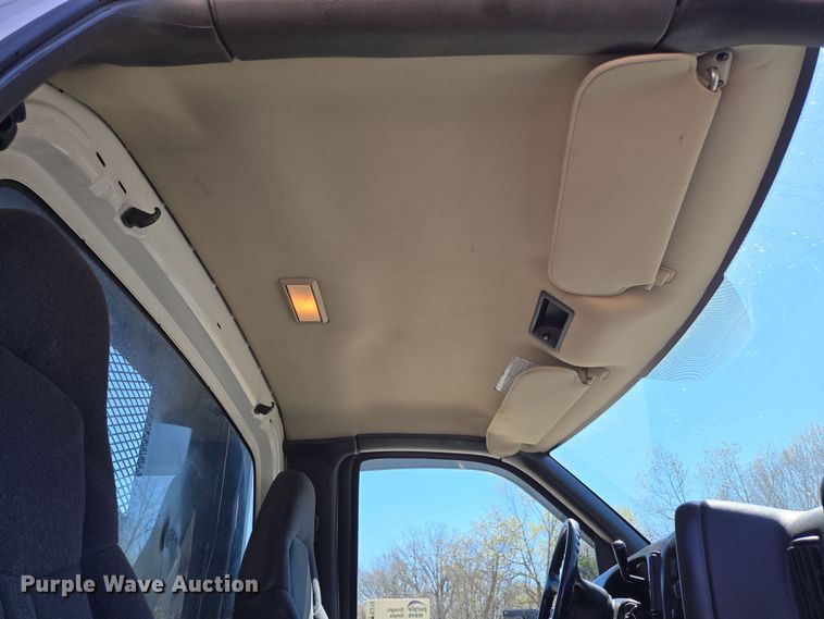 image for item DP6318 2009 Chevrolet C5500 dump truck