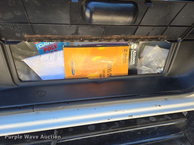 image for item DP6318 2009 Chevrolet C5500 dump truck