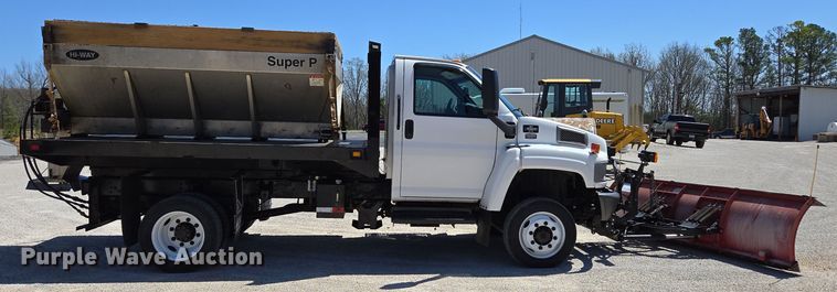 image for item DP6319 2005 Chevrolet C5500 dump flatbed truck