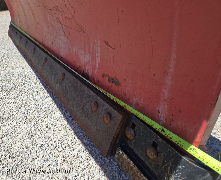 image for item DP6319 2005 Chevrolet C5500 dump flatbed truck