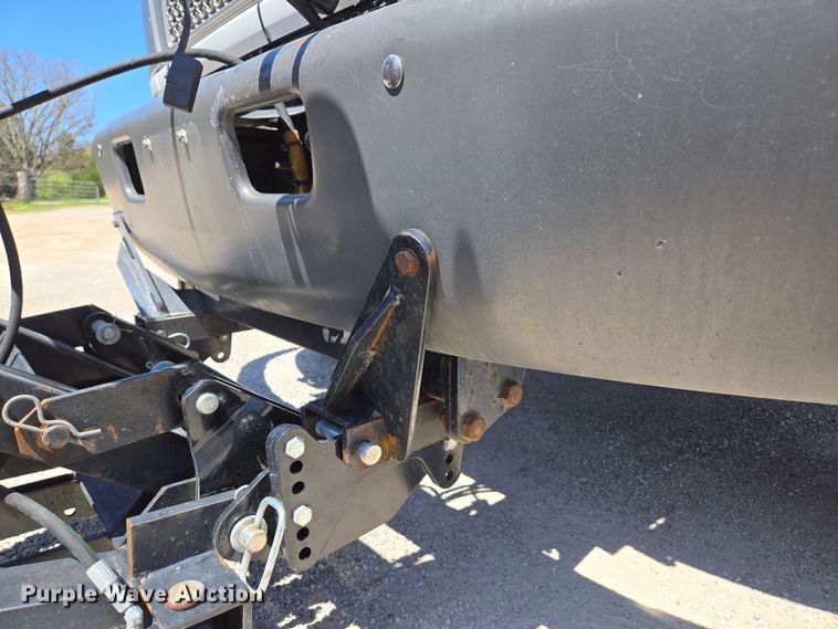 image for item DP6319 2005 Chevrolet C5500 dump flatbed truck