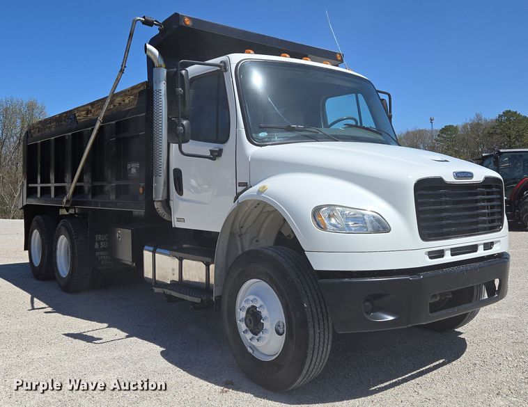 image for item DP6320 2006 Freightliner Business Class M2 dump truck