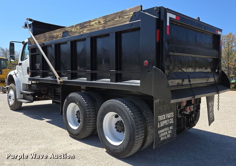 image for item DP6320 2006 Freightliner Business Class M2 dump truck