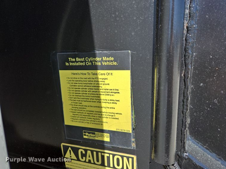 image for item DP6320 2006 Freightliner Business Class M2 dump truck