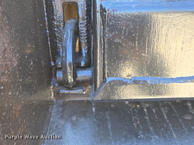 image for item DP6320 2006 Freightliner Business Class M2 dump truck