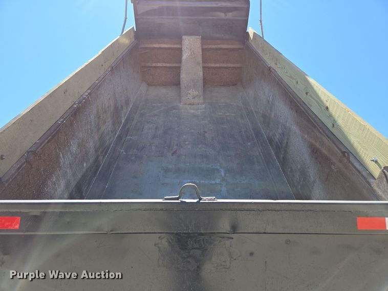 image for item DP6320 2006 Freightliner Business Class M2 dump truck