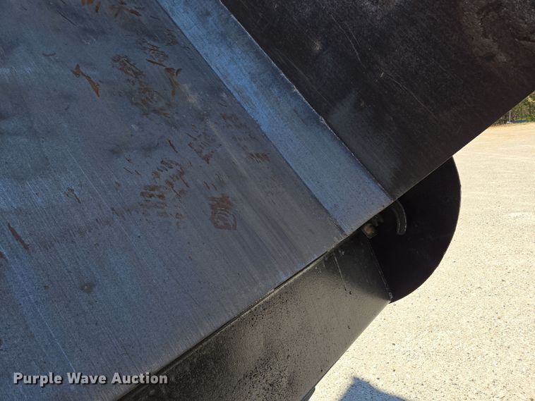 image for item DP6320 2006 Freightliner Business Class M2 dump truck