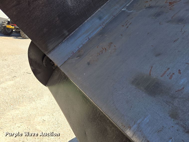 image for item DP6320 2006 Freightliner Business Class M2 dump truck