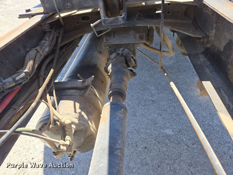 image for item DP6320 2006 Freightliner Business Class M2 dump truck